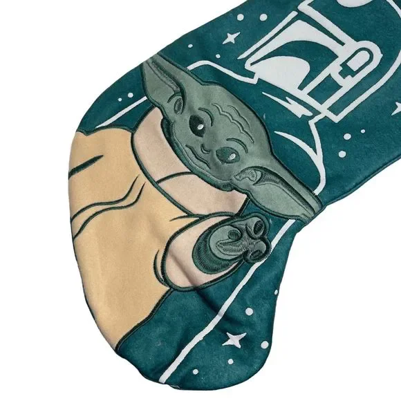 Star Wars Mandalorian baby Yoda Stocking NWT Glittery - Picture 2 of 7